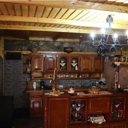 Prenociste Melina Sjenica