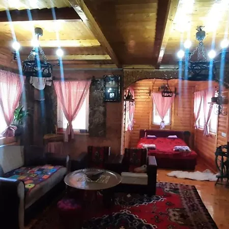 Prenociste Melina Daire Sjenica