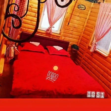 아파트 Prenociste Melina 셰니차